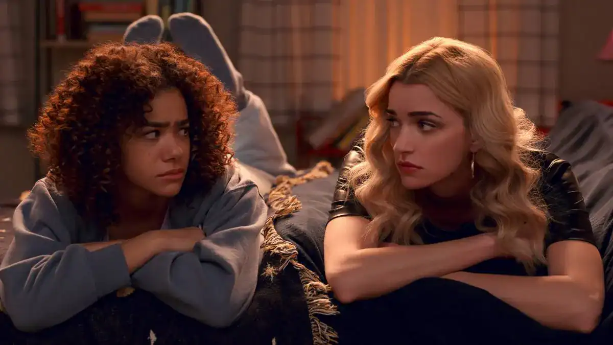 Ginny & Georgia